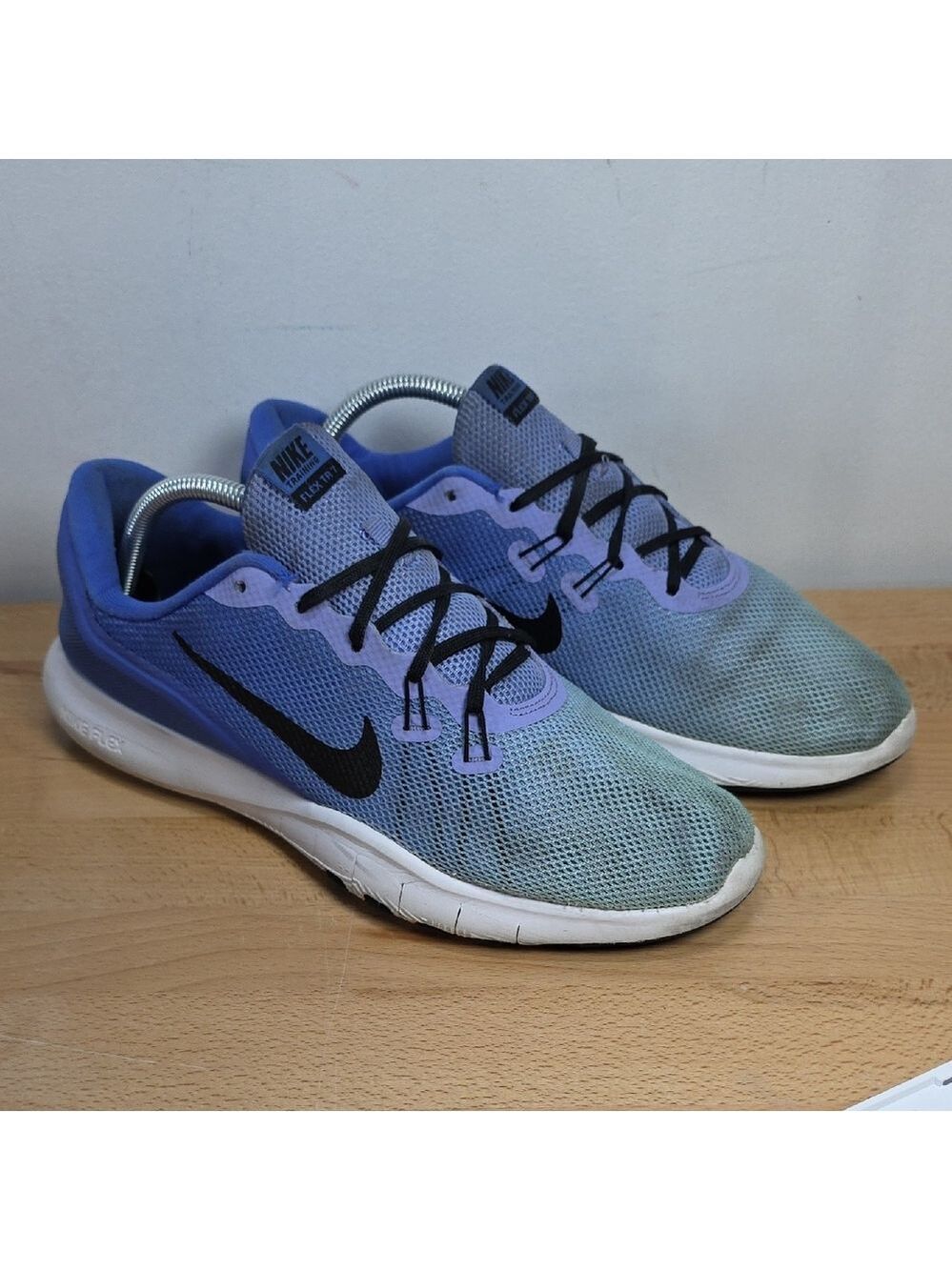 Nike Gradient Blue and Gray Sneakers 11 M